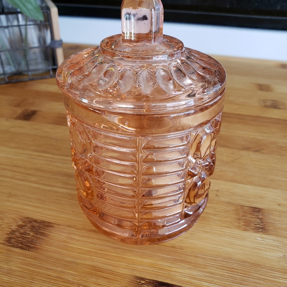 Windsor Pink Marmalade Jar and Lid - Picture 2 of 7